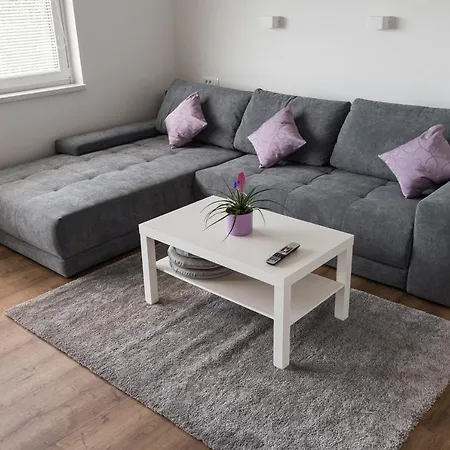 Inin Apartment